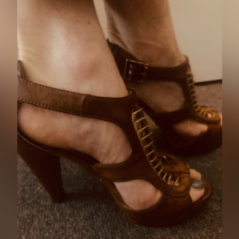 Guess platform wooden heels